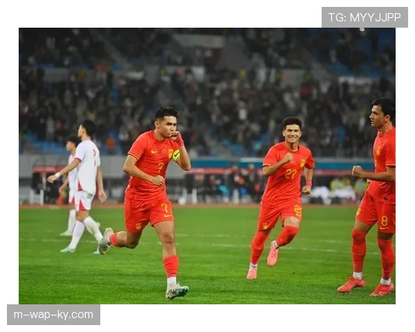 澳大利亚U23高空优势明显，中国队需防范定位球与边路传中