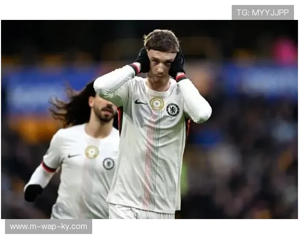 切尔西2-2战平利兹联 帕尔默帽子戏法难阻复仇战平局